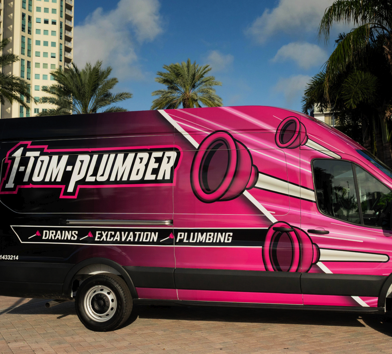 1-Tom-Plumber